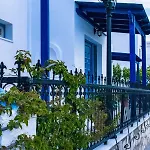 Dedalos Naxos Aparthotel