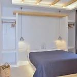 Dedalos Naxos 4*