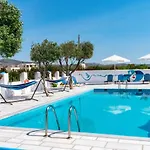 Dedalos Naxos Lägenhetshotell