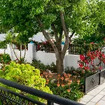 Dedalos Naxos Ξενοδοχείο με διαμερίσματα 4*
