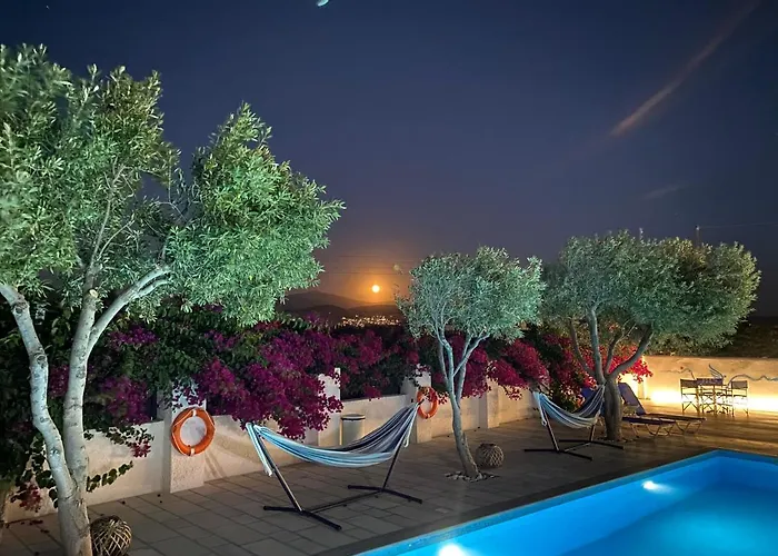 Lägenhetshotell Dedalos Naxos 4*